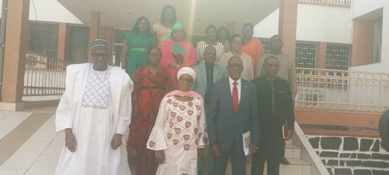 Visite de courtoisie de Dr. Issa Sanogo au Ministère de la Promotion de la Femme et de la Famille