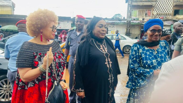 Cameroun : Le Gouvernement au Chevet de la Famille de Mathis, Victime d’un Drame Qui Émeut la Nation