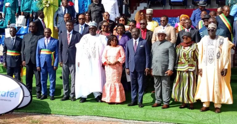 Abong-Mbang Vibre au Rythme de la FENASCO Ligue A : Le Sport au Service de la Cohésion Sociale